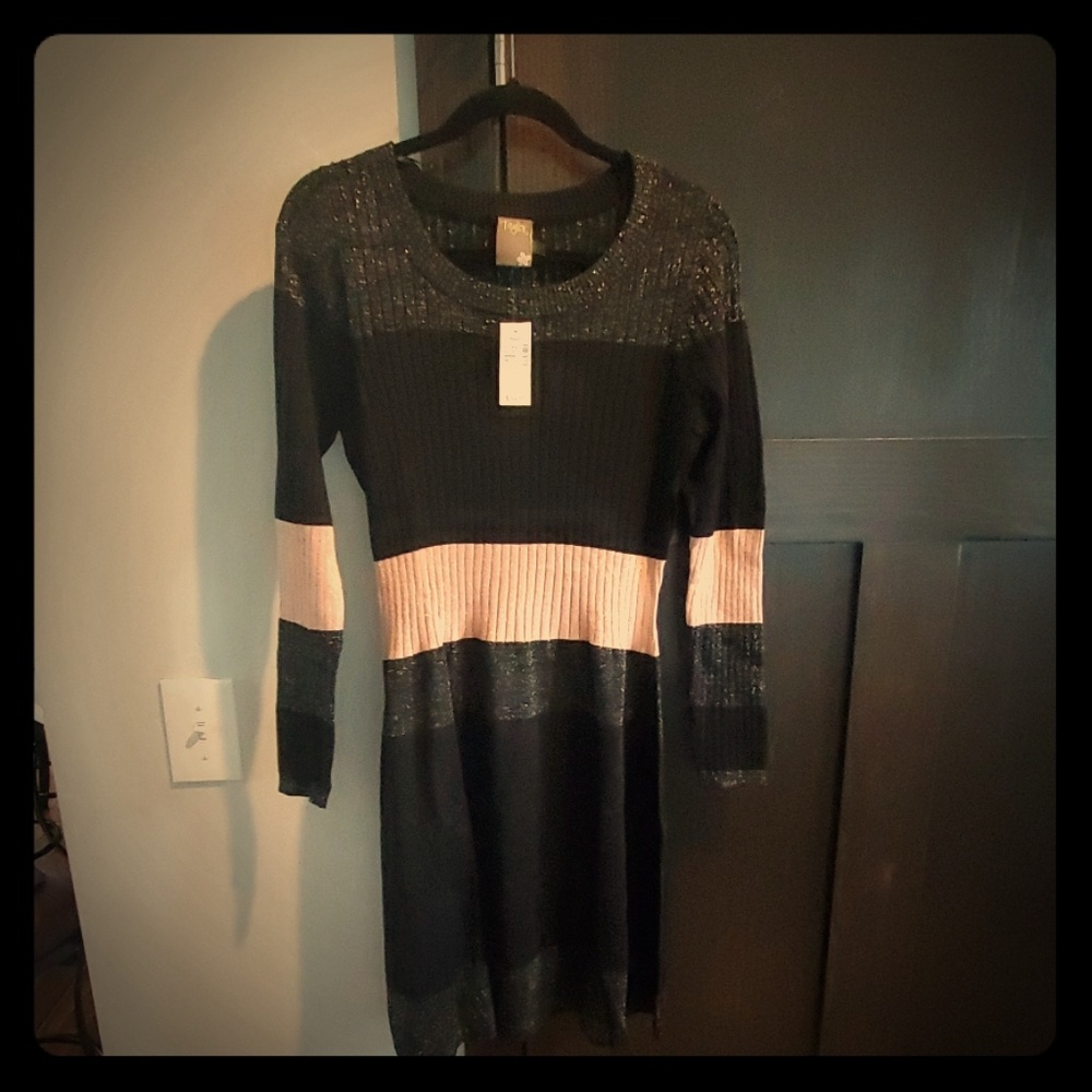 Women's long sleeve dress